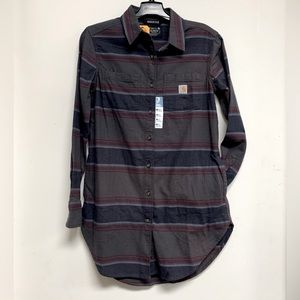 Carhartt Women’s relaxed fit midweight flannel tunic
